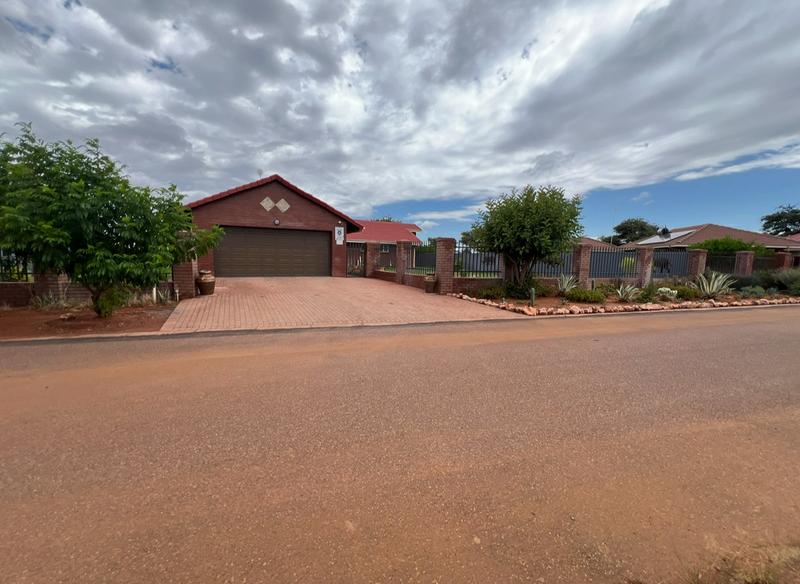 4 Bedroom Property for Sale in Kathu Northern Cape